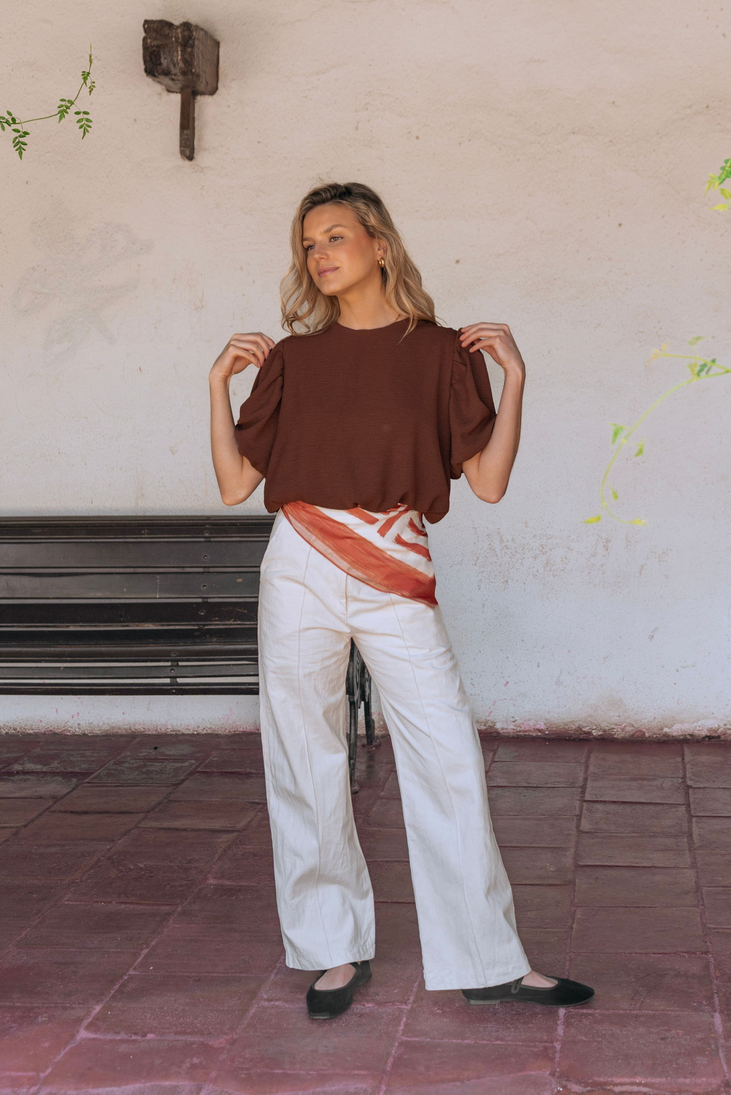 Blusa Mujer Café - Blusa Emma Manga Corta